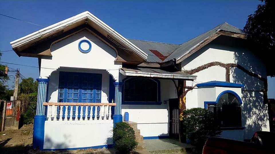 Traditional Filipino Transient House And Huts Near 100 Islands Wharf Alaminos Exterior photo