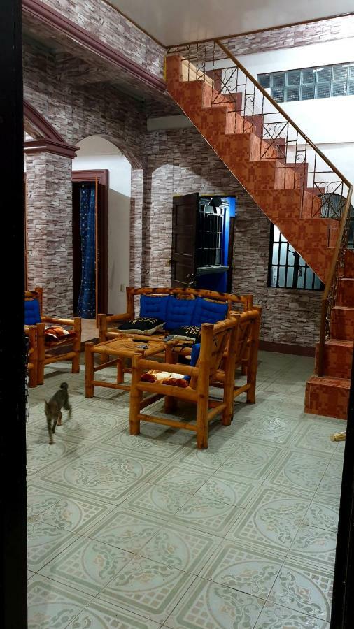 Traditional Filipino Transient House And Huts Near 100 Islands Wharf Alaminos Exterior photo