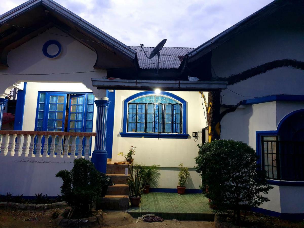 Traditional Filipino Transient House And Huts Near 100 Islands Wharf Alaminos Exterior photo